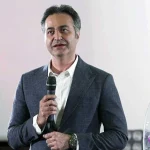 در تمام طول جنگ، در همه فروشگاه‌ها بدون افزایش قیمت حضور داشتیم